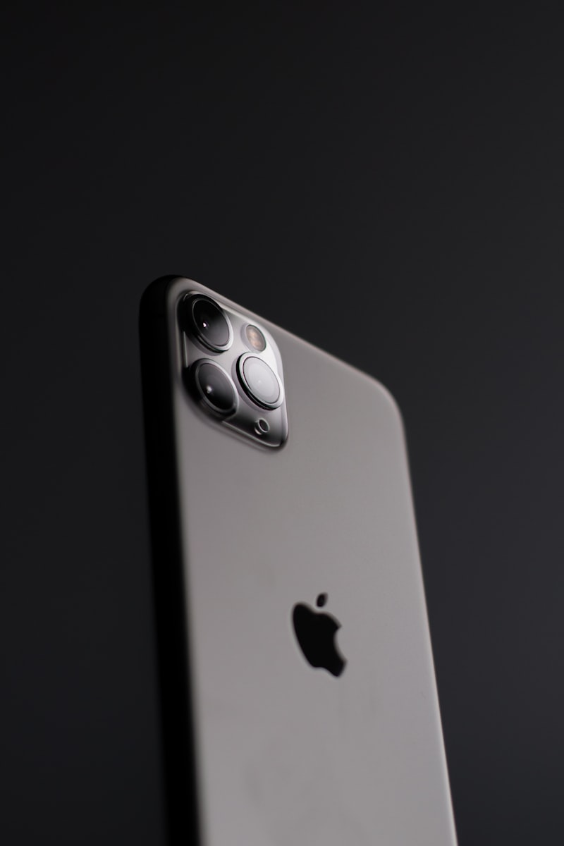 Смартфон iPhone 15 Pro