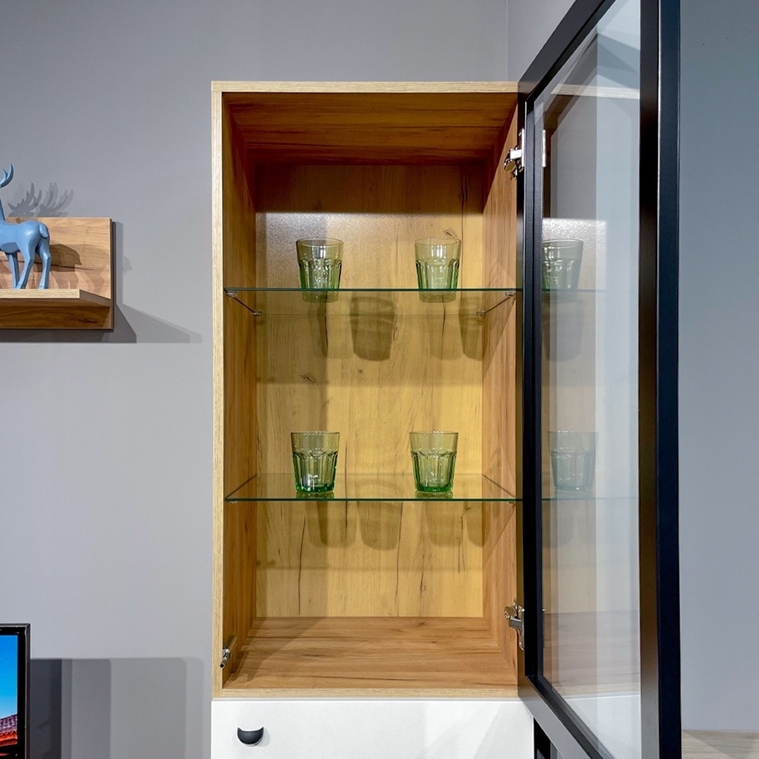 Витрина Милан