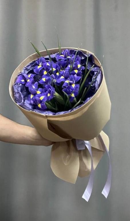 Монобукет ''Ирисы Фиолетовые''