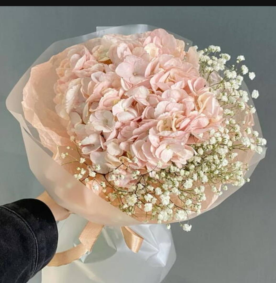 Монобукет ''Гортензия и Гипсофила''